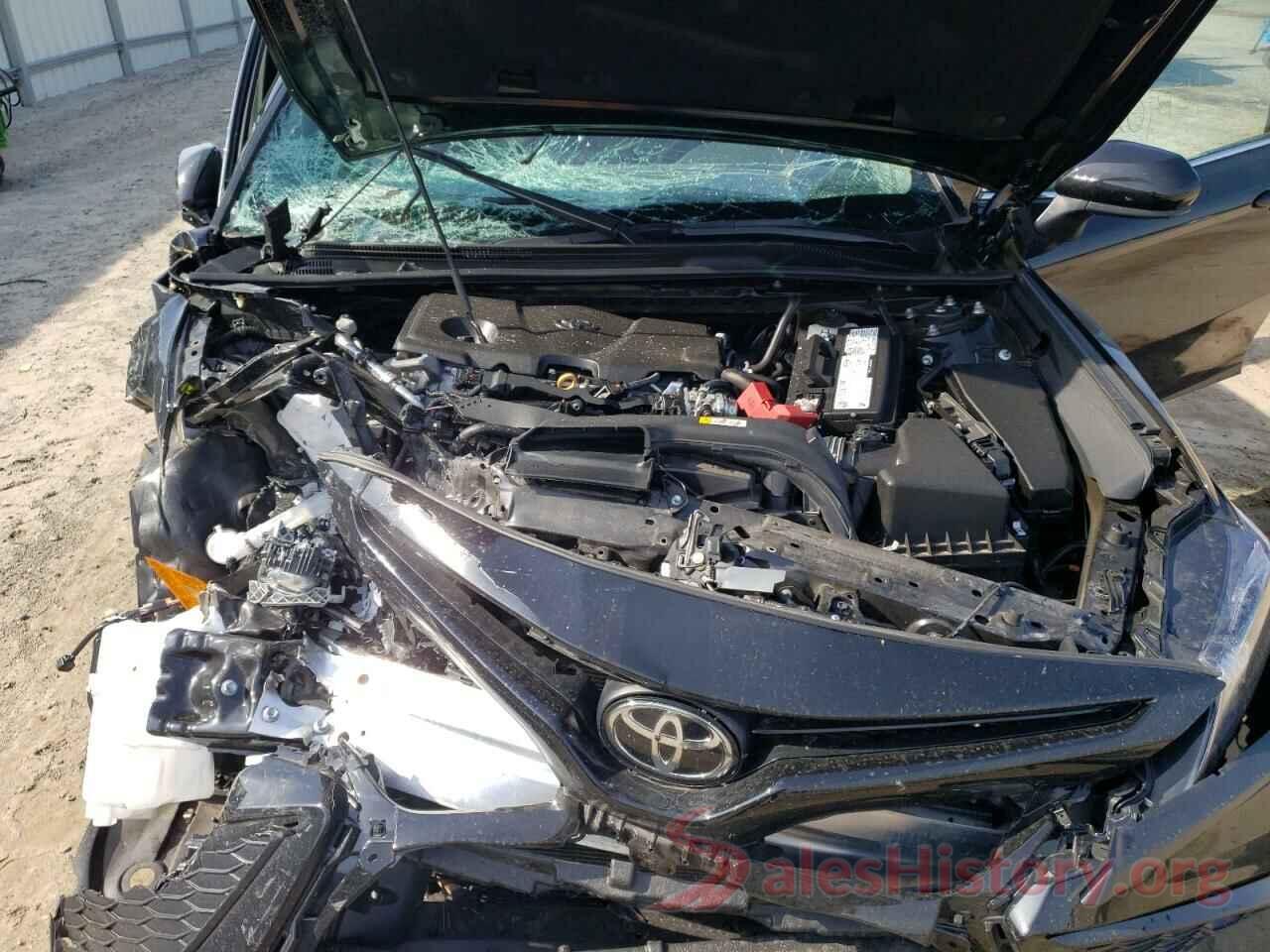 4T1G11AK3MU562065 2021 TOYOTA CAMRY