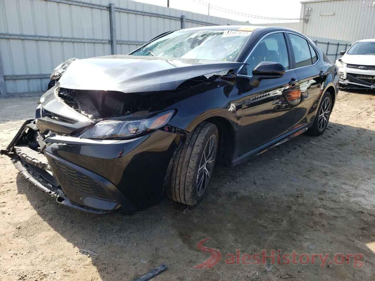 4T1G11AK3MU562065 2021 TOYOTA CAMRY