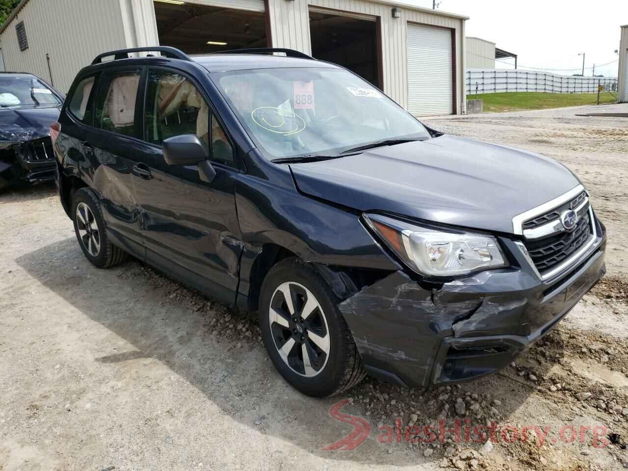 JF2SJABC7JH400032 2018 SUBARU FORESTER