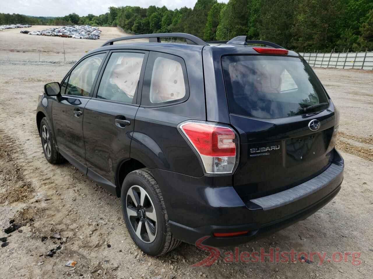 JF2SJABC7JH400032 2018 SUBARU FORESTER