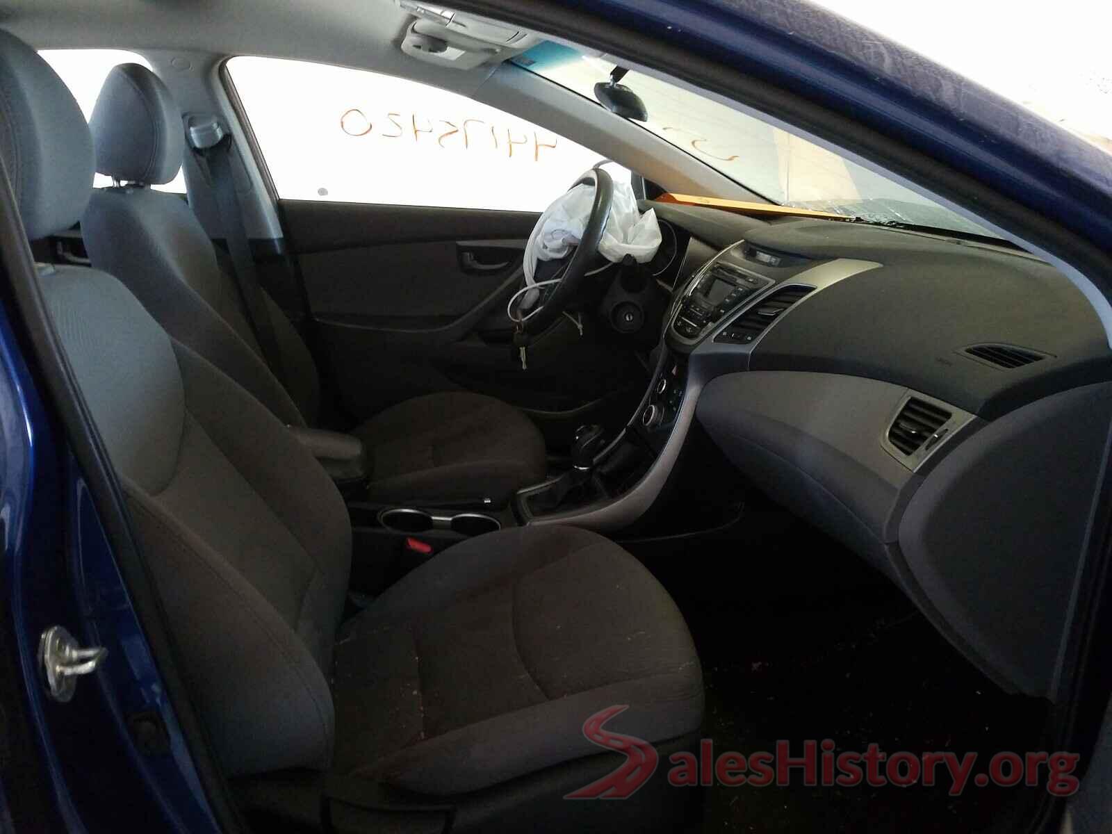 5NPDH4AE4GH673933 2016 HYUNDAI ELANTRA