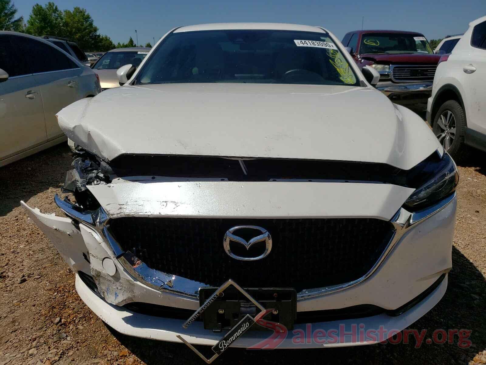 JM1GL1UMXJ1300035 2018 MAZDA 6