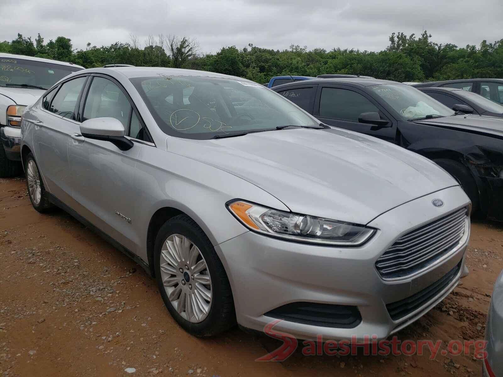 3FA6P0UU8GR126996 2016 FORD FUSION