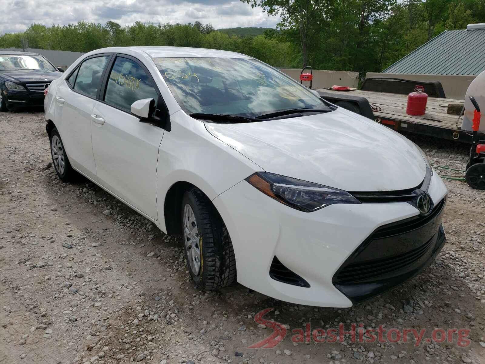 2T1BURHE6JC123939 2018 TOYOTA COROLLA