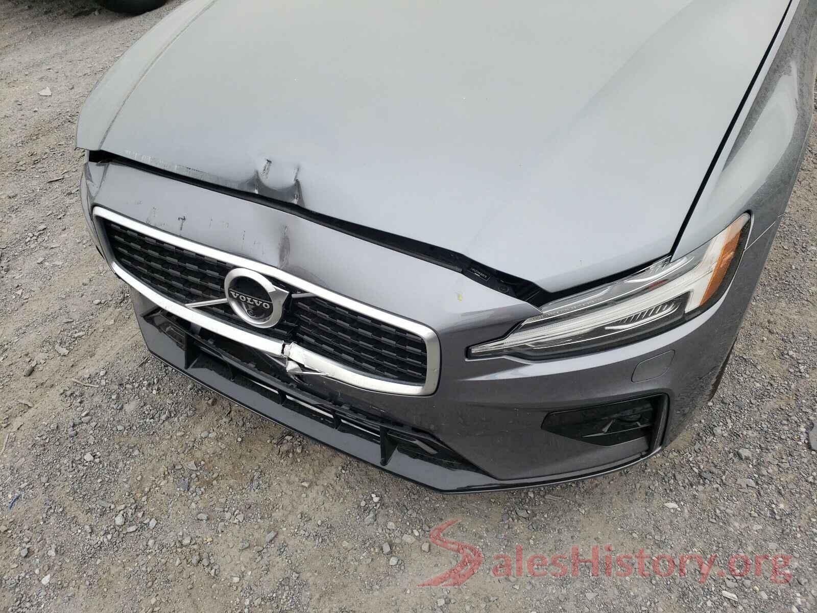 7JRA22TM4KG016710 2019 VOLVO S60