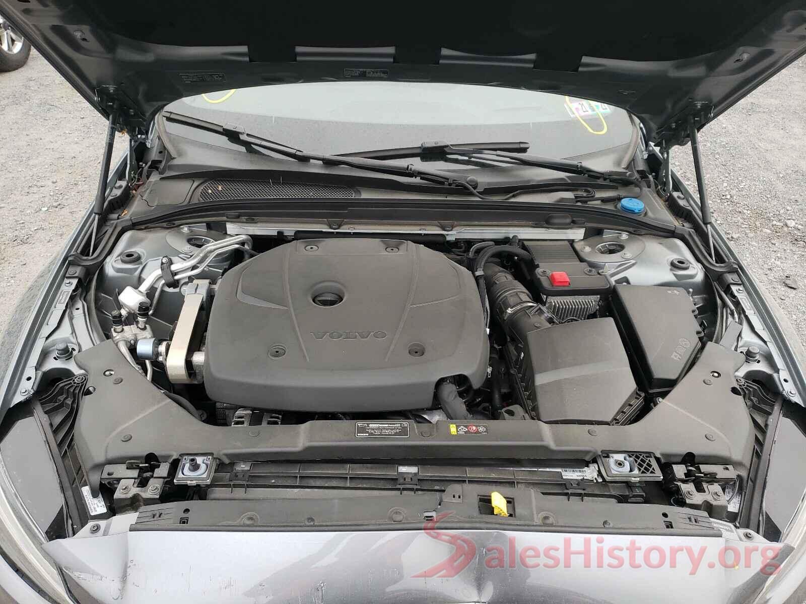 7JRA22TM4KG016710 2019 VOLVO S60