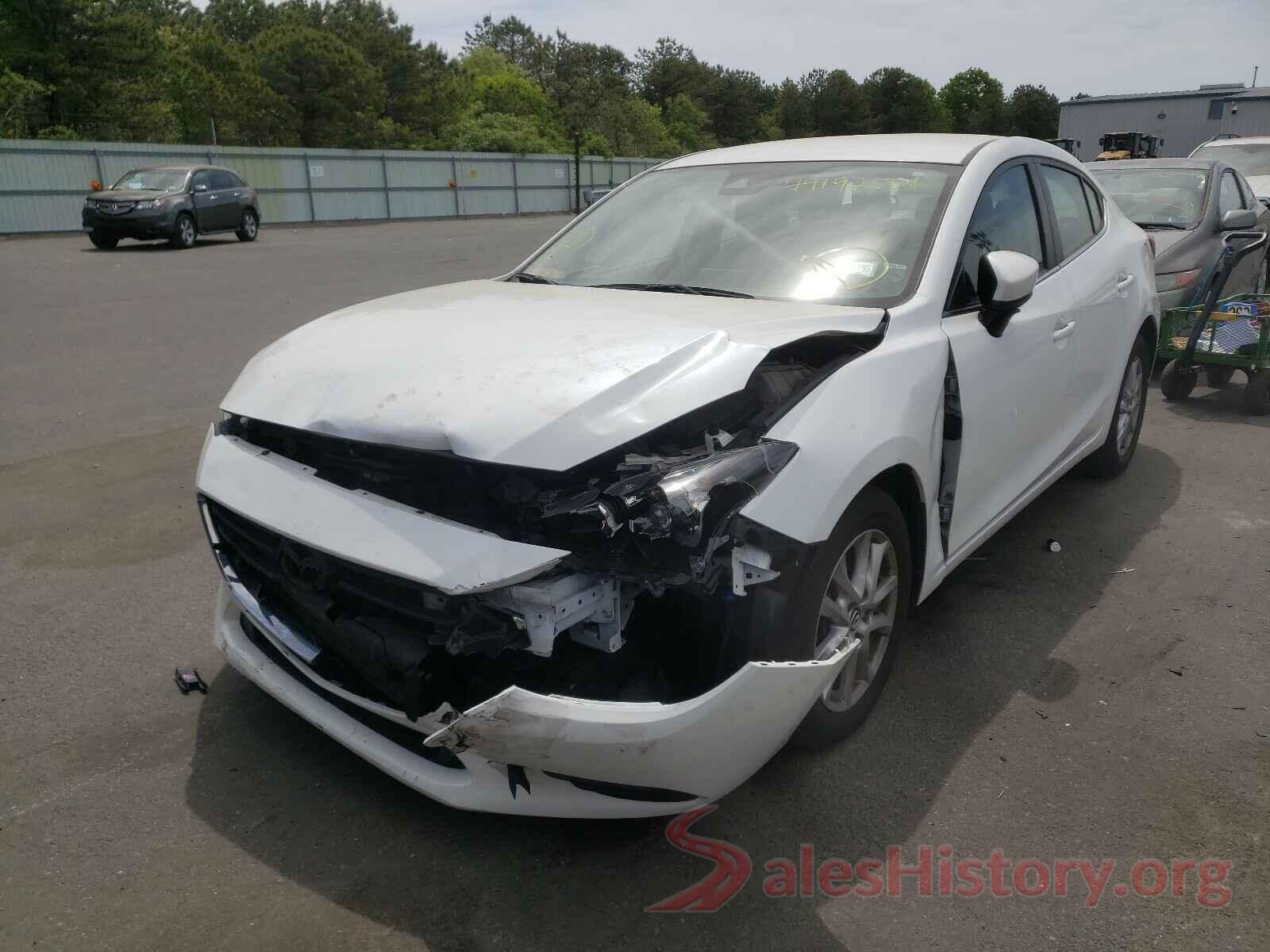 3MZBN1U77JM231075 2018 MAZDA 3