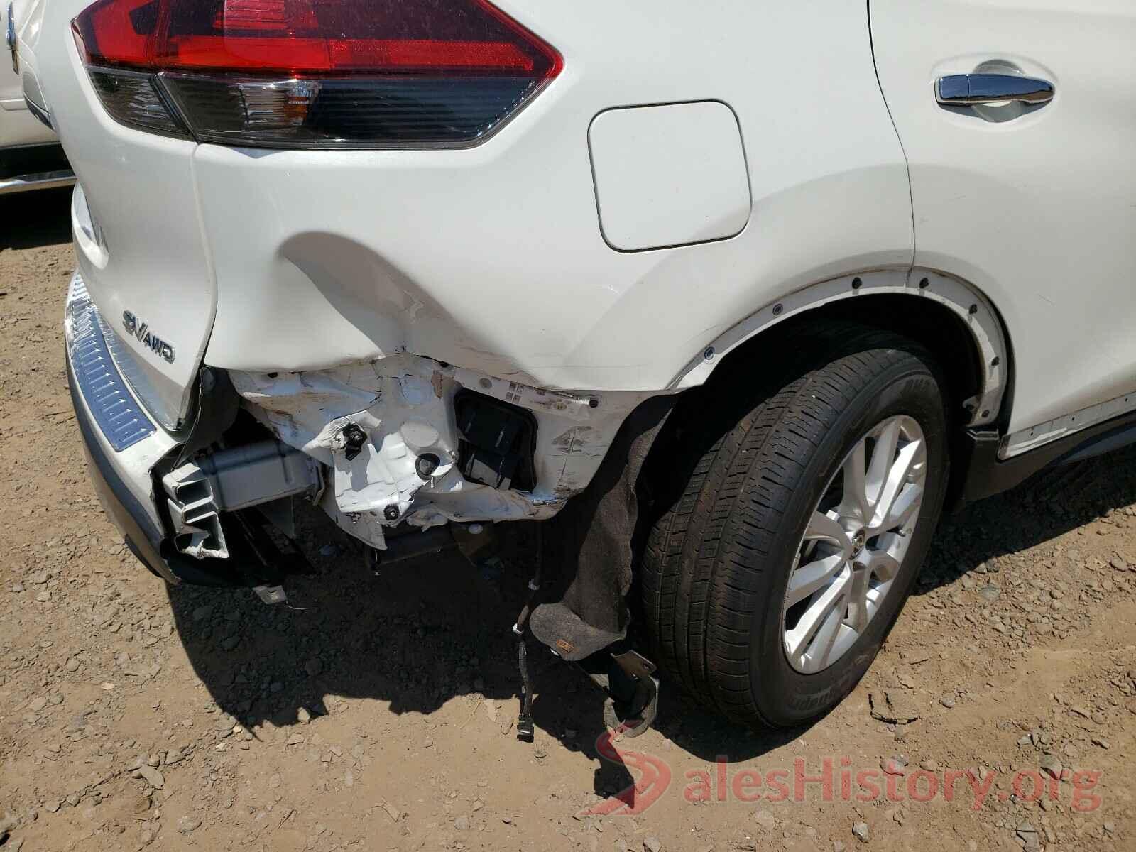 KNMAT2MV9JP552490 2018 NISSAN ROGUE