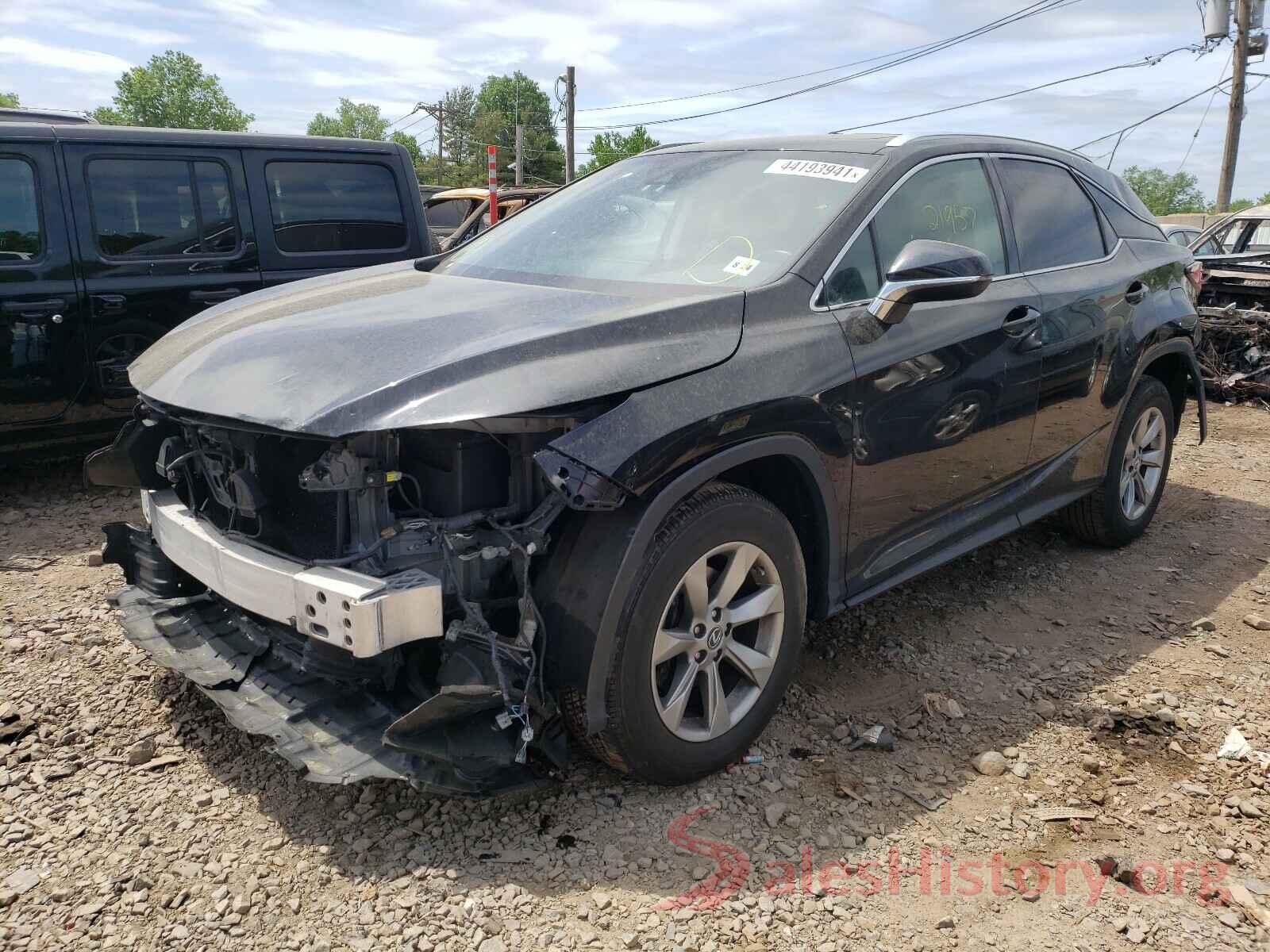 2T2BZMCA9KC201152 2019 LEXUS RX350