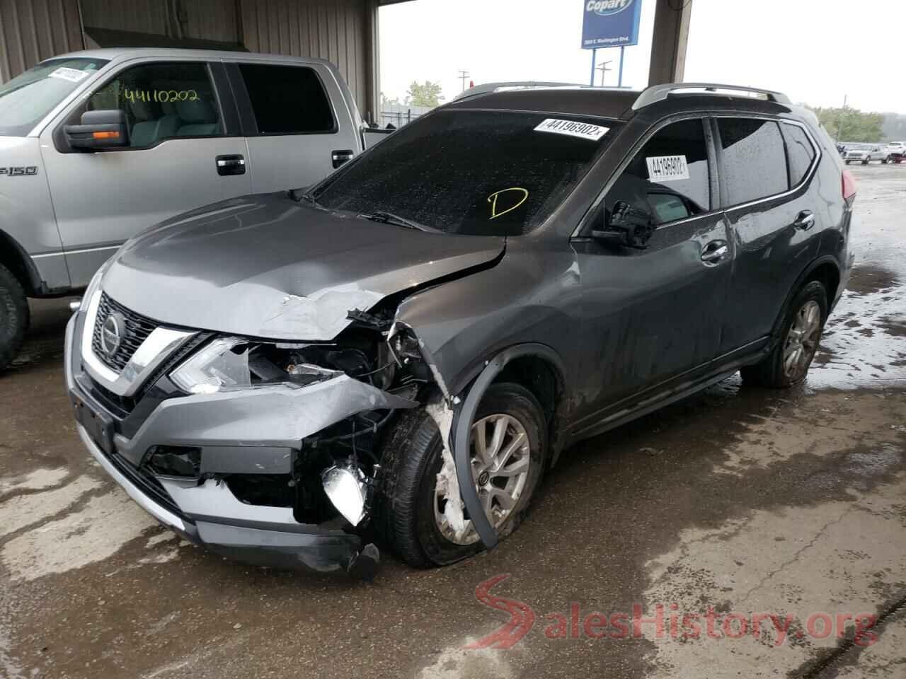 5N1AT2MV3JC823613 2018 NISSAN ROGUE