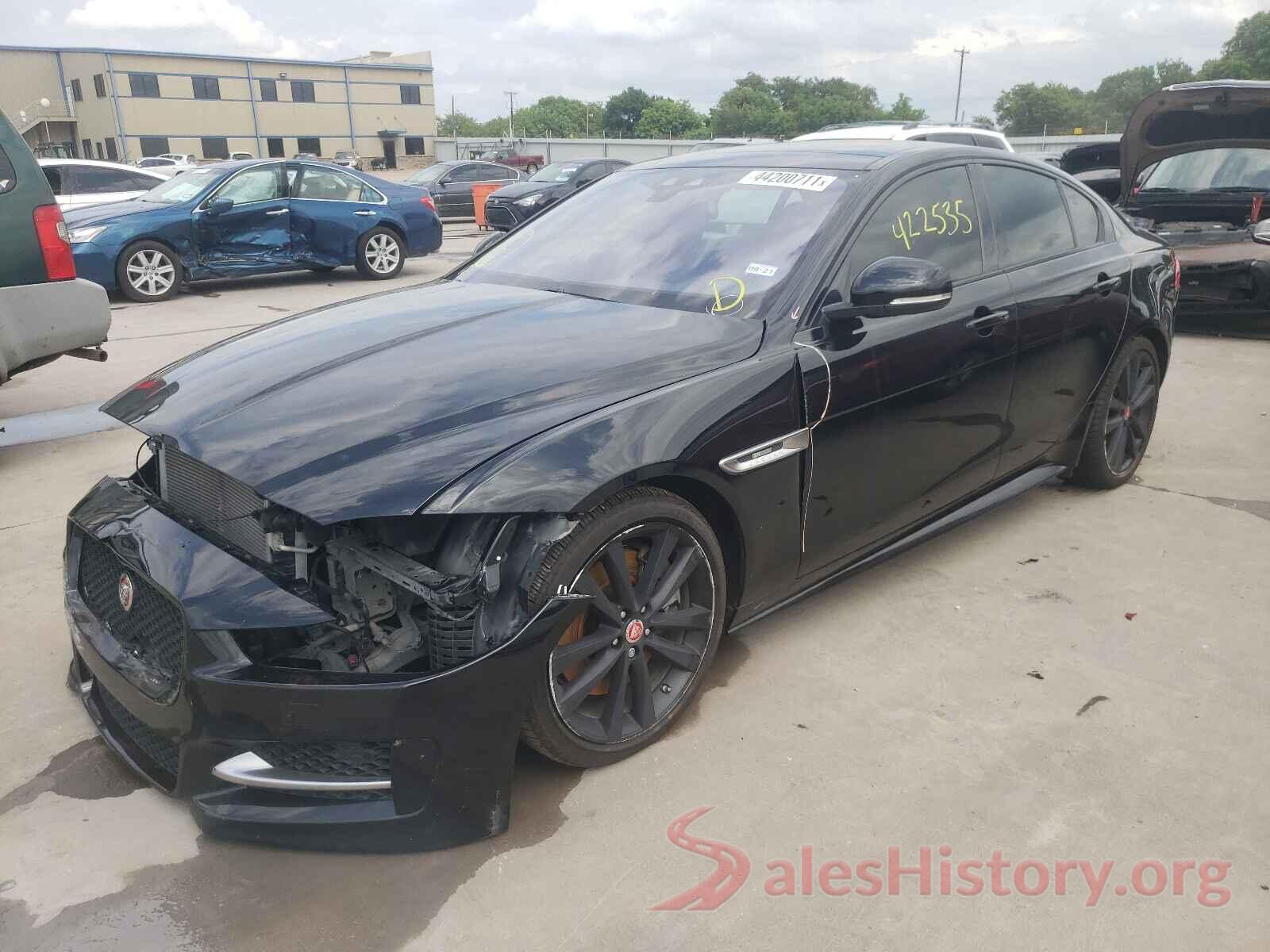 SAJAF4BV4HA963896 2017 JAGUAR XE