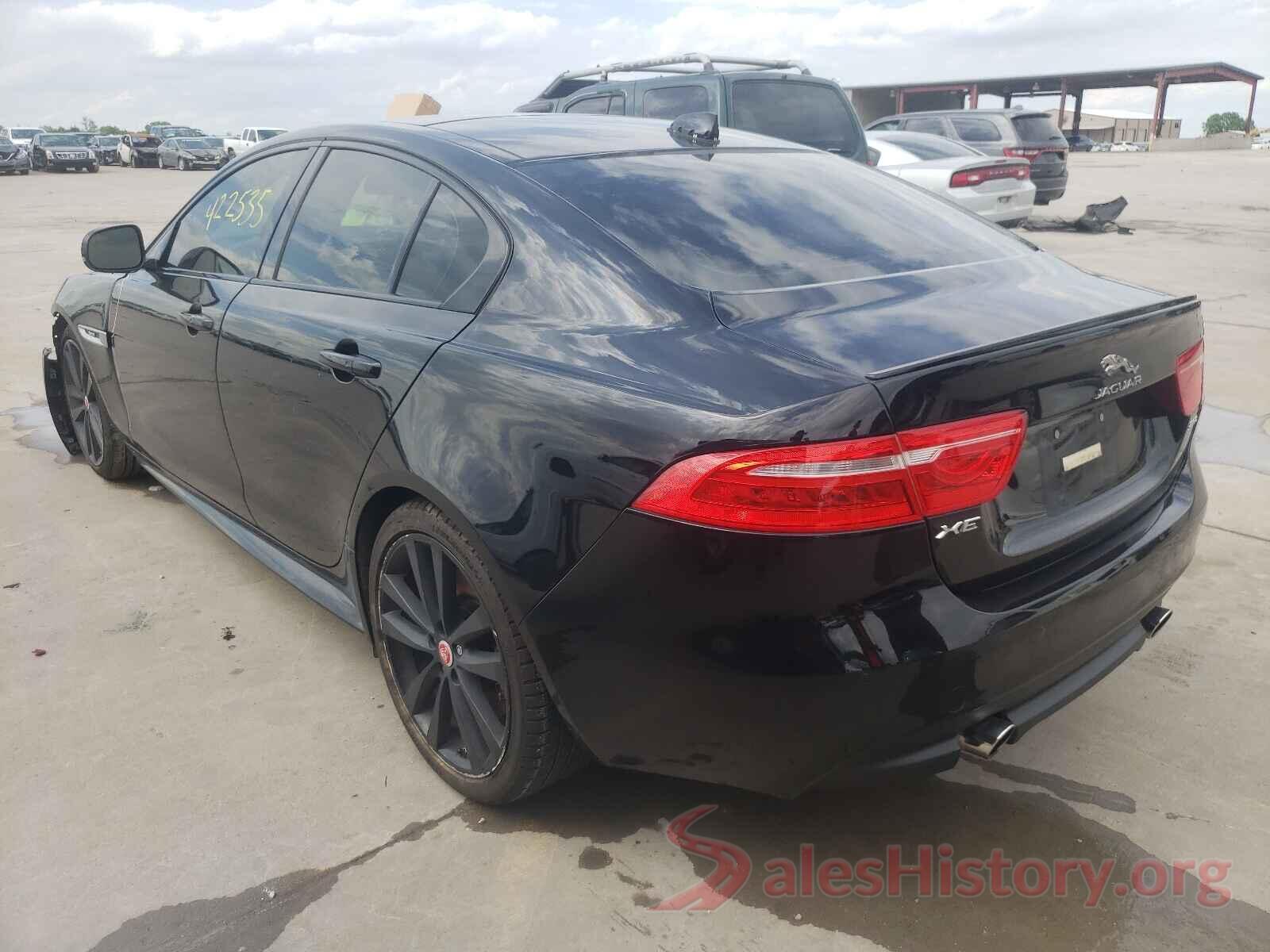 SAJAF4BV4HA963896 2017 JAGUAR XE