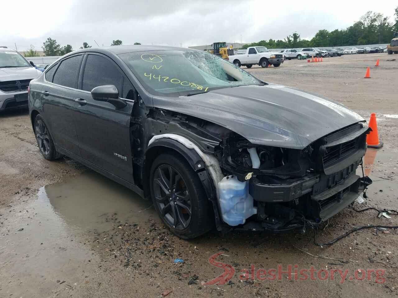 3FA6P0LUXJR269800 2018 FORD FUSION