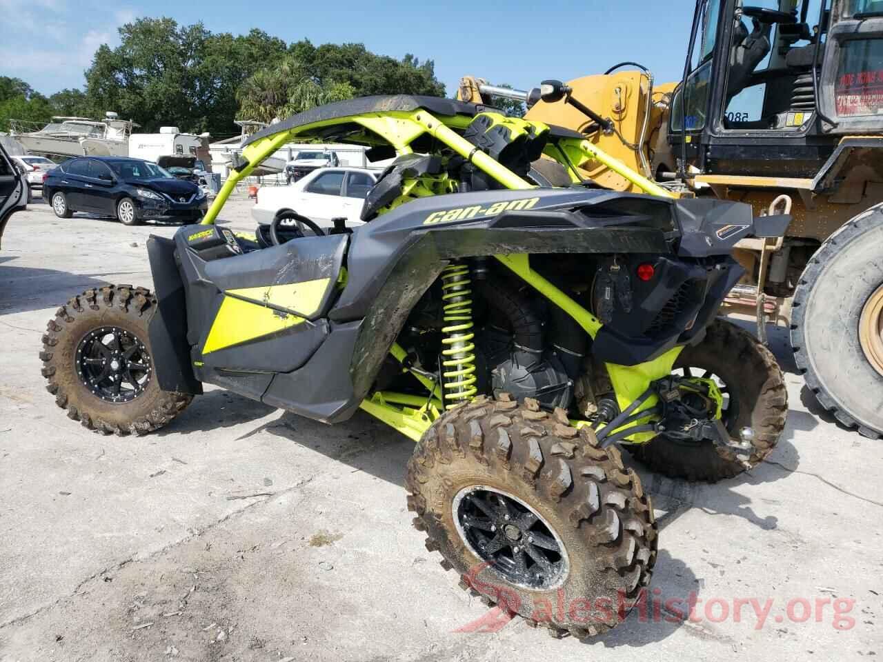 3JBVWAV20MK000828 2021 CAN-AM SIDEBYSIDE