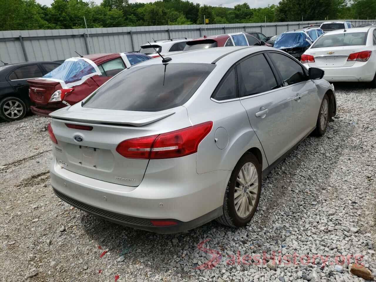 1FADP3J27JL233121 2018 FORD FOCUS