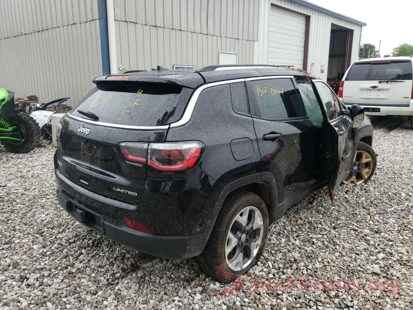 3C4NJDCB3JT333756 2018 JEEP COMPASS