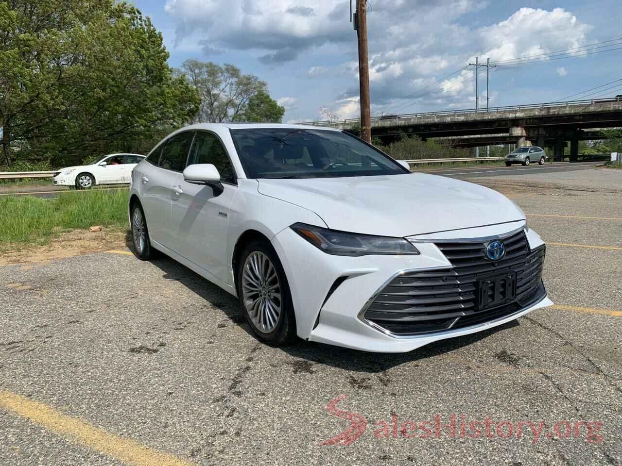 4T1B21FB5KU004618 2019 TOYOTA AVALON