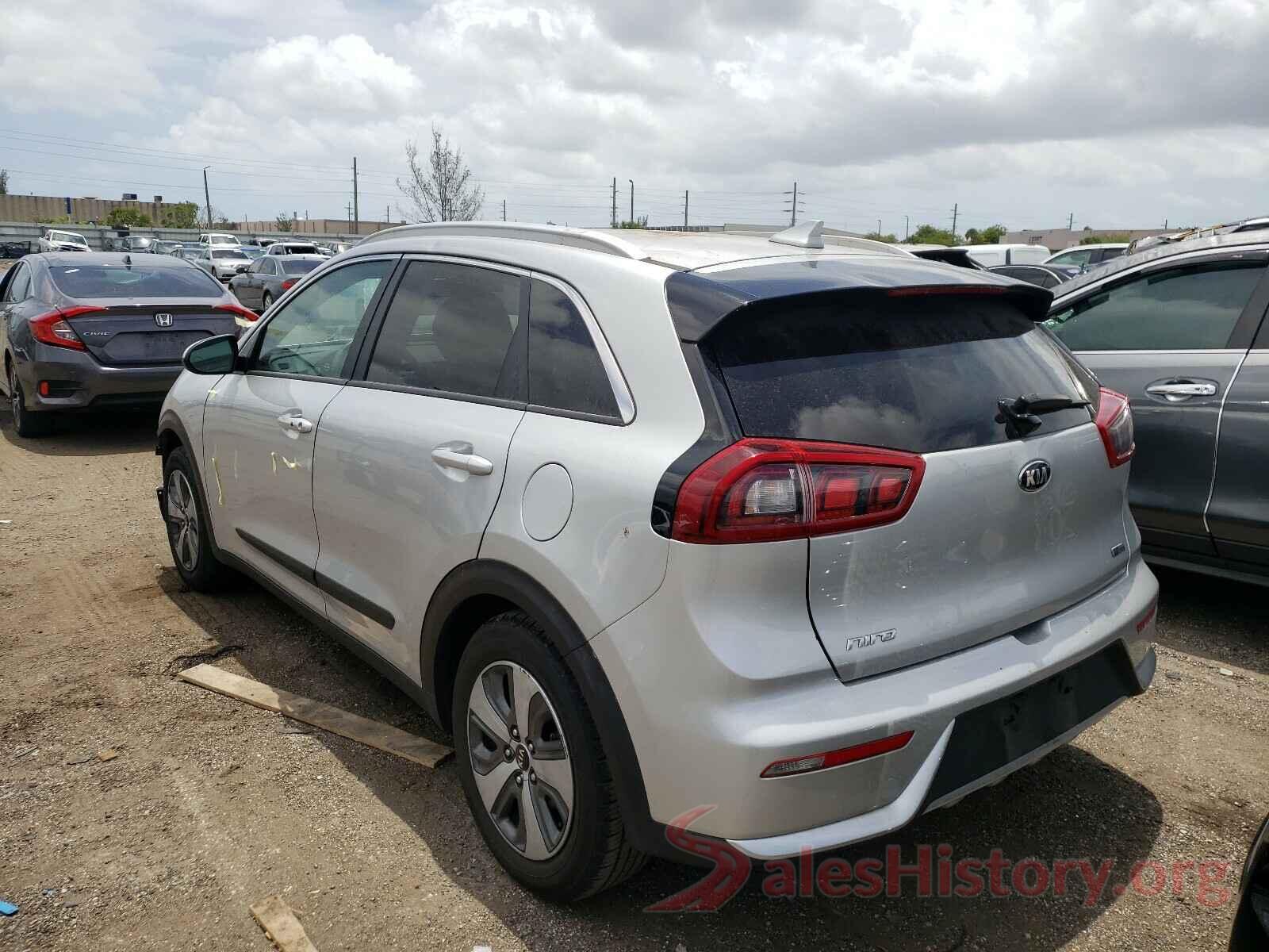 KNDCB3LC7K5236715 2019 KIA NIRO