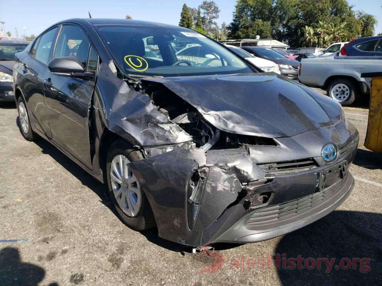 JTDKARFUXK3082891 2019 TOYOTA PRIUS