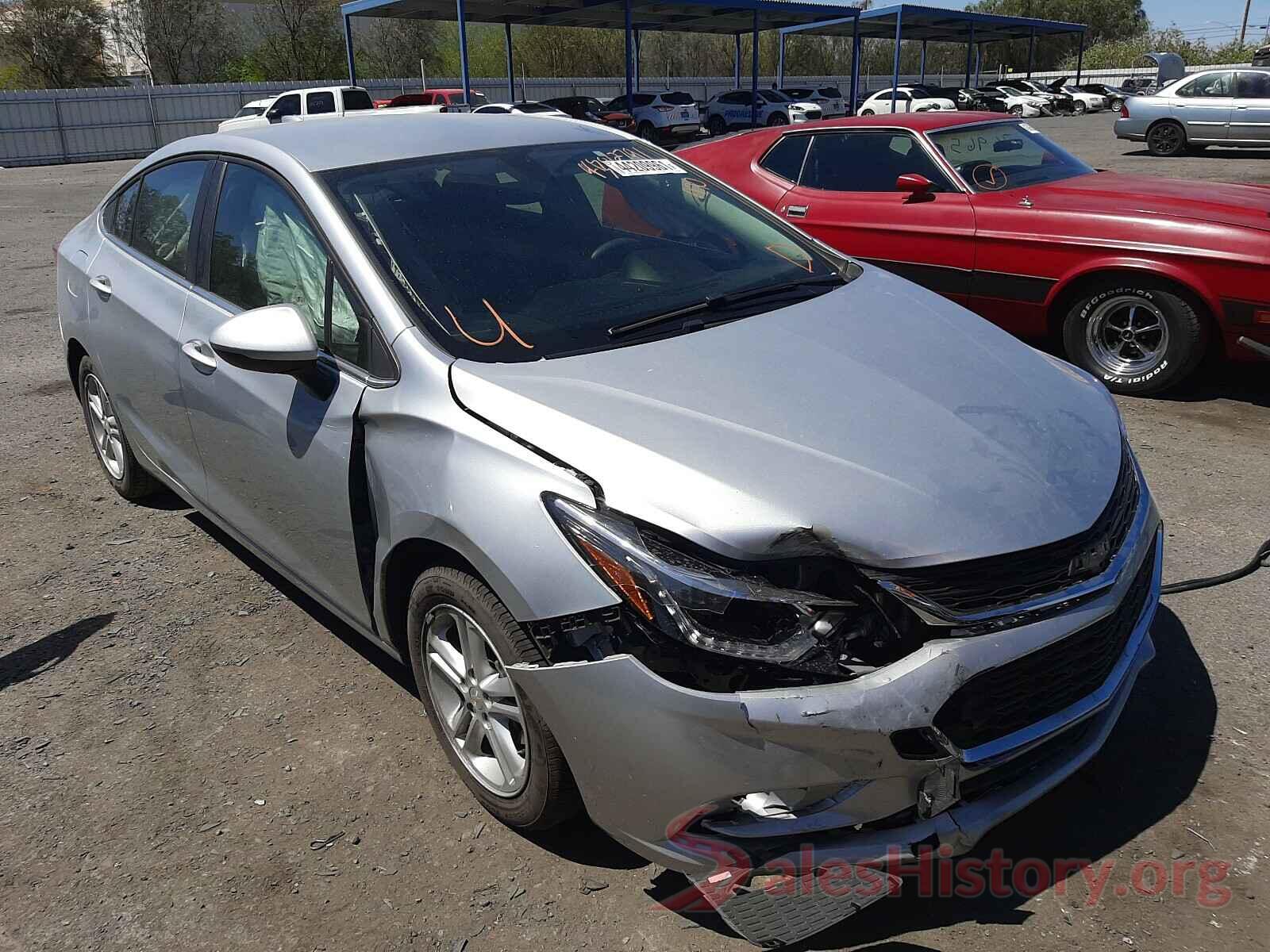 1G1BE5SM7J7206523 2018 CHEVROLET CRUZE