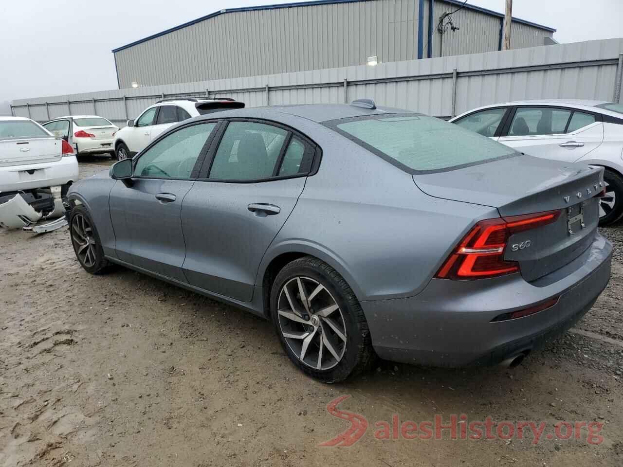 7JRA22TK1KG015125 2019 VOLVO S60