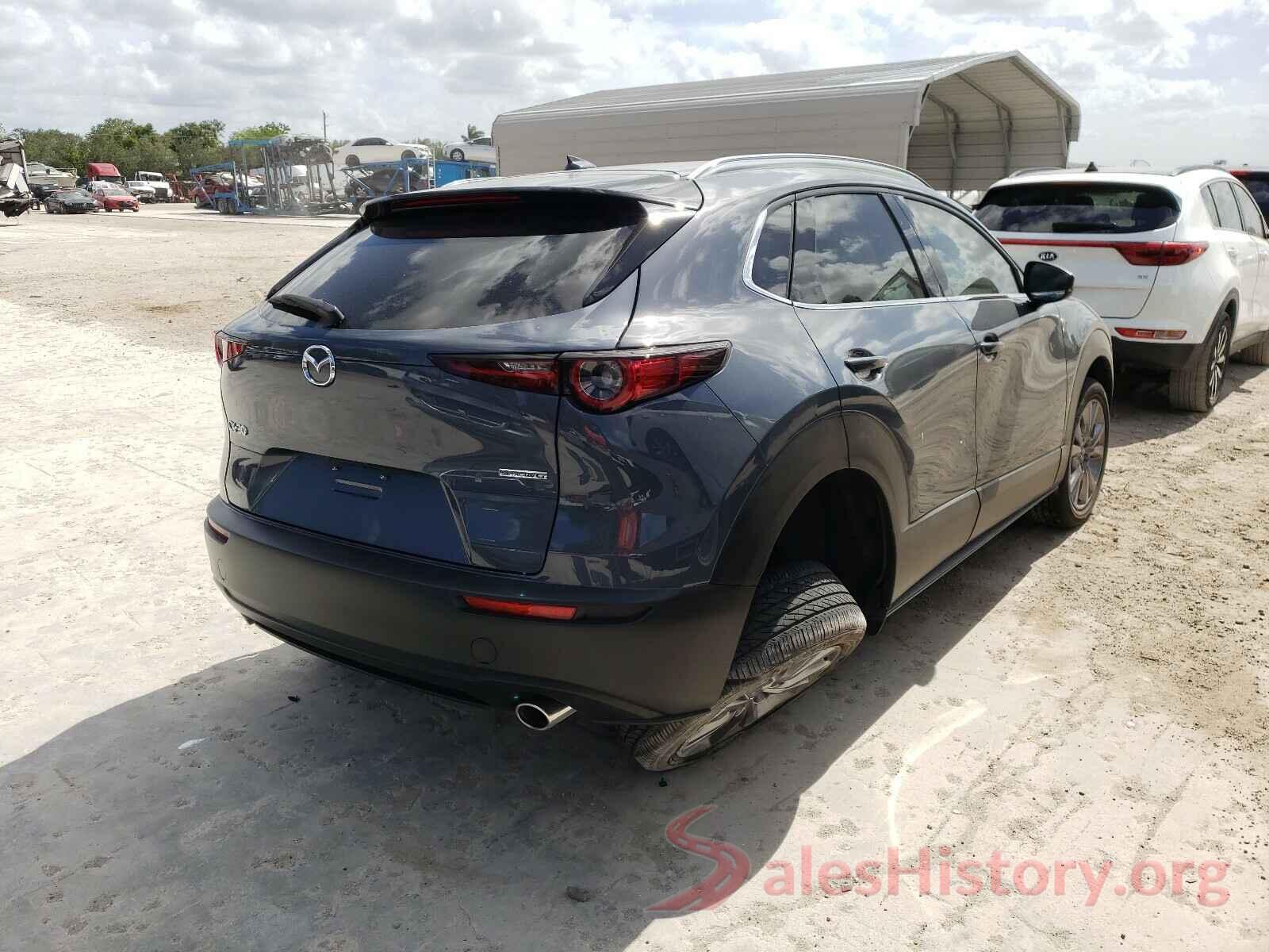 3MVDMAEM7LM112785 2020 MAZDA CX30