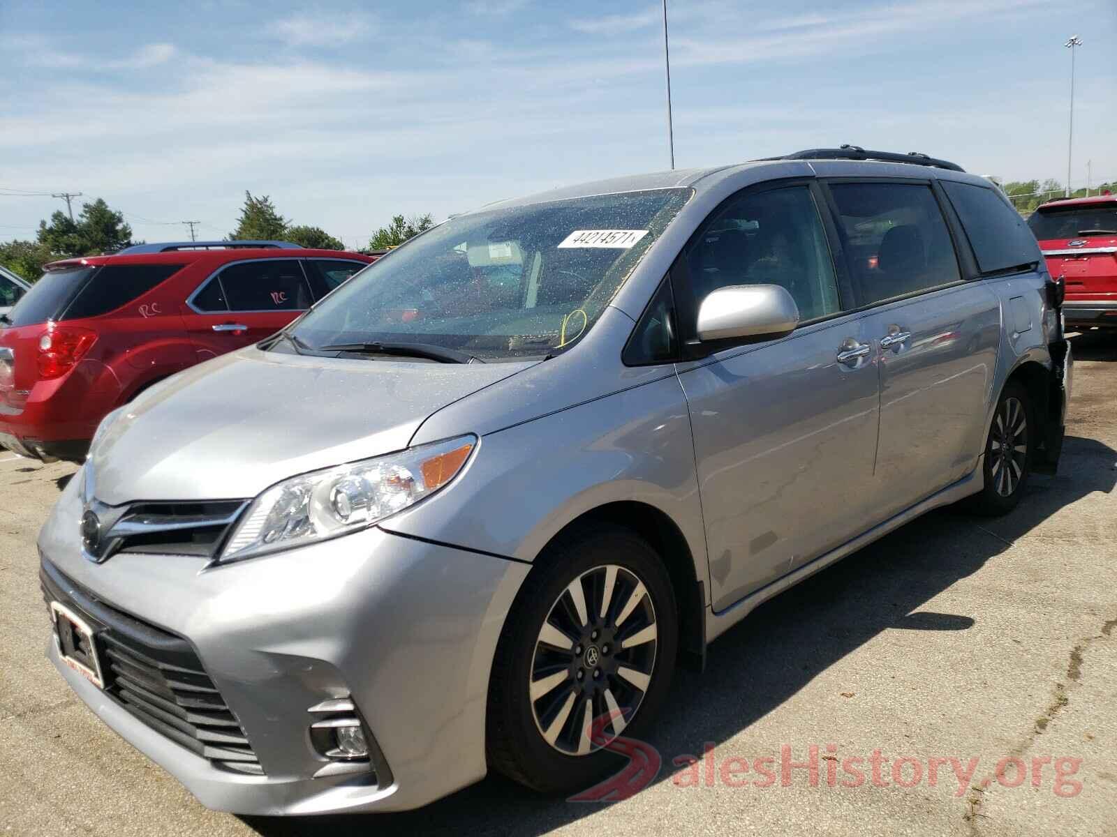 5TDDZ3DC2JS206173 2018 TOYOTA SIENNA