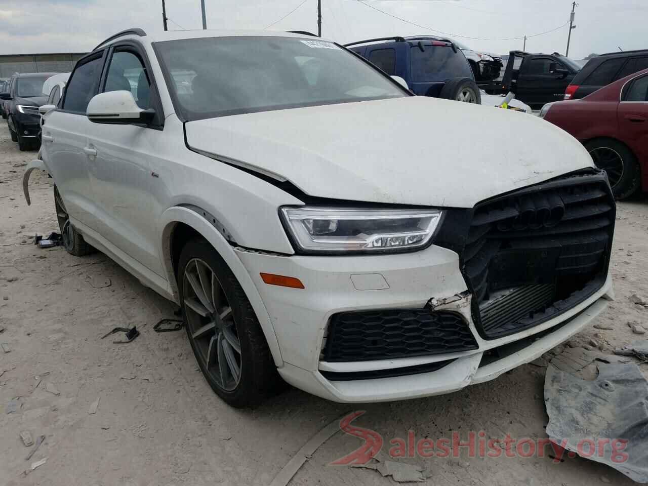 WA1JCCFS2JR002152 2018 AUDI Q3