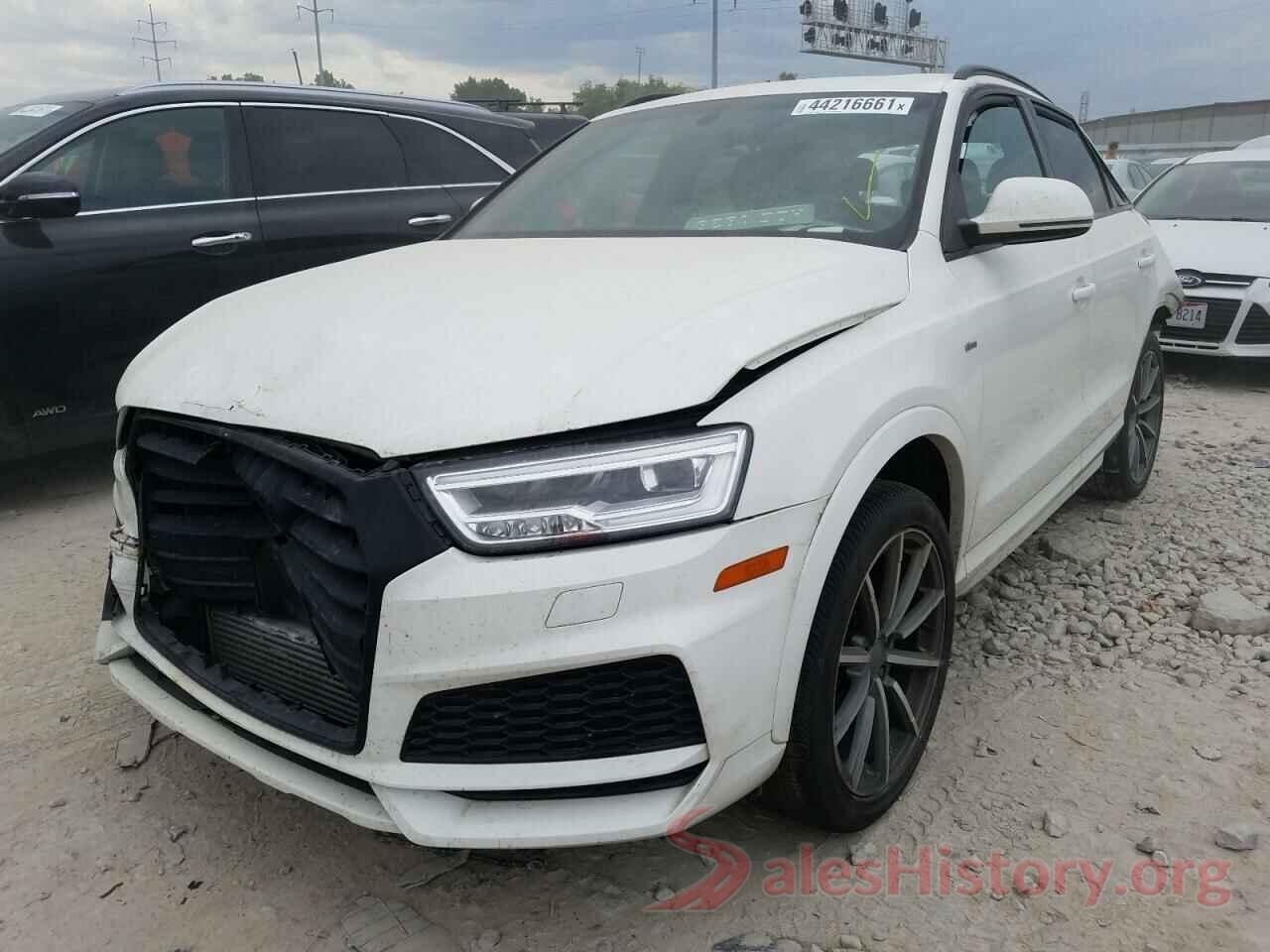 WA1JCCFS2JR002152 2018 AUDI Q3