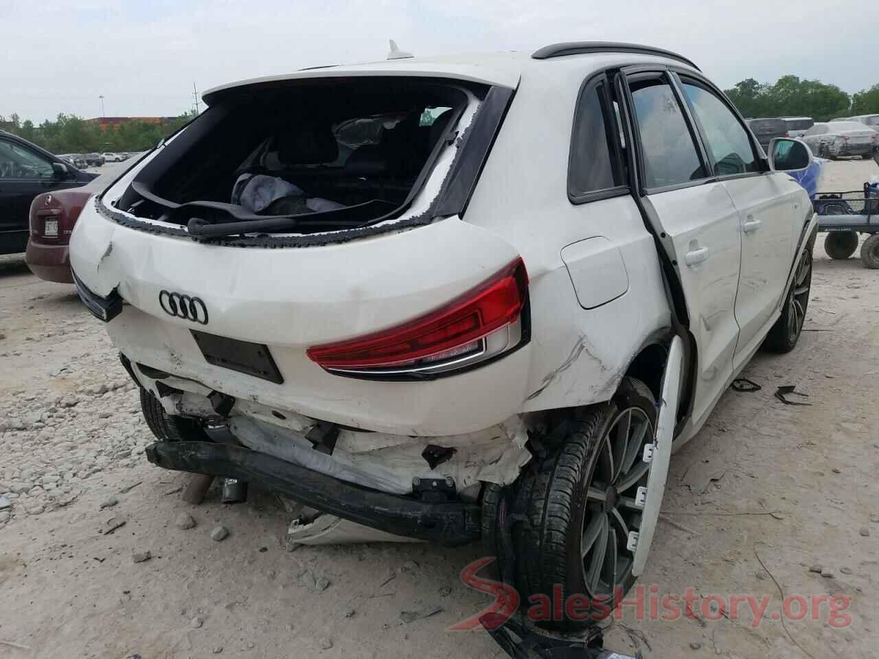 WA1JCCFS2JR002152 2018 AUDI Q3