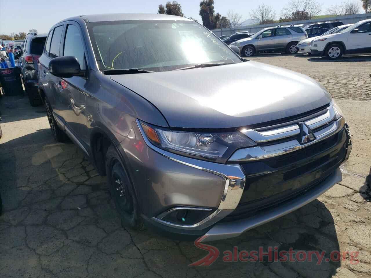 JA4AZ3A39JZ056725 2018 MITSUBISHI OUTLANDER