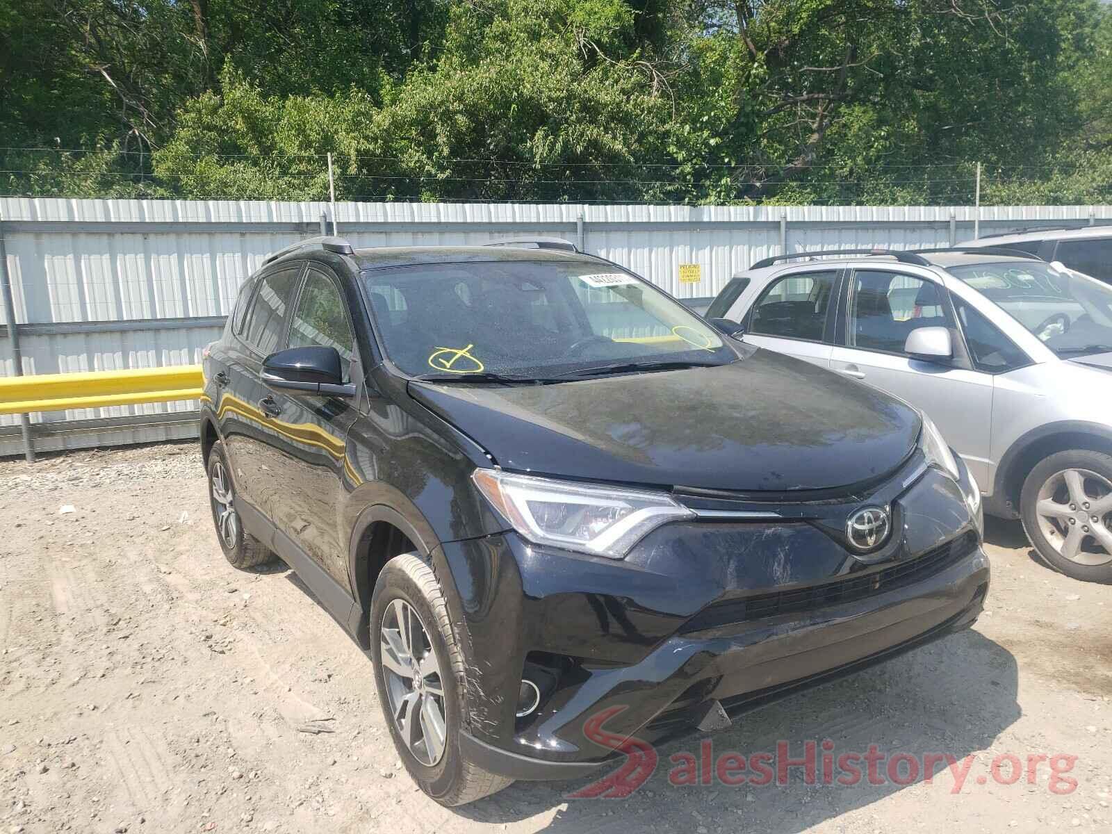 2T3WFREV2HW319585 2017 TOYOTA RAV4