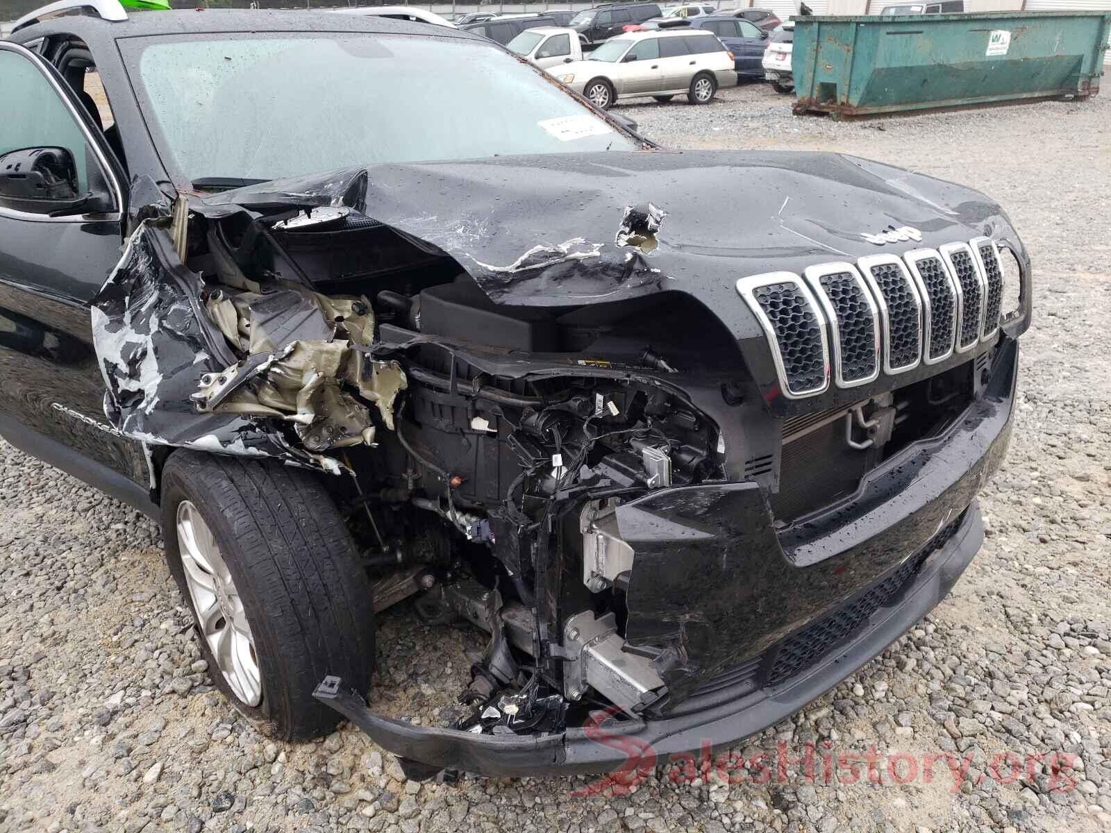 1C4PJLCB1KD223203 2019 JEEP CHEROKEE