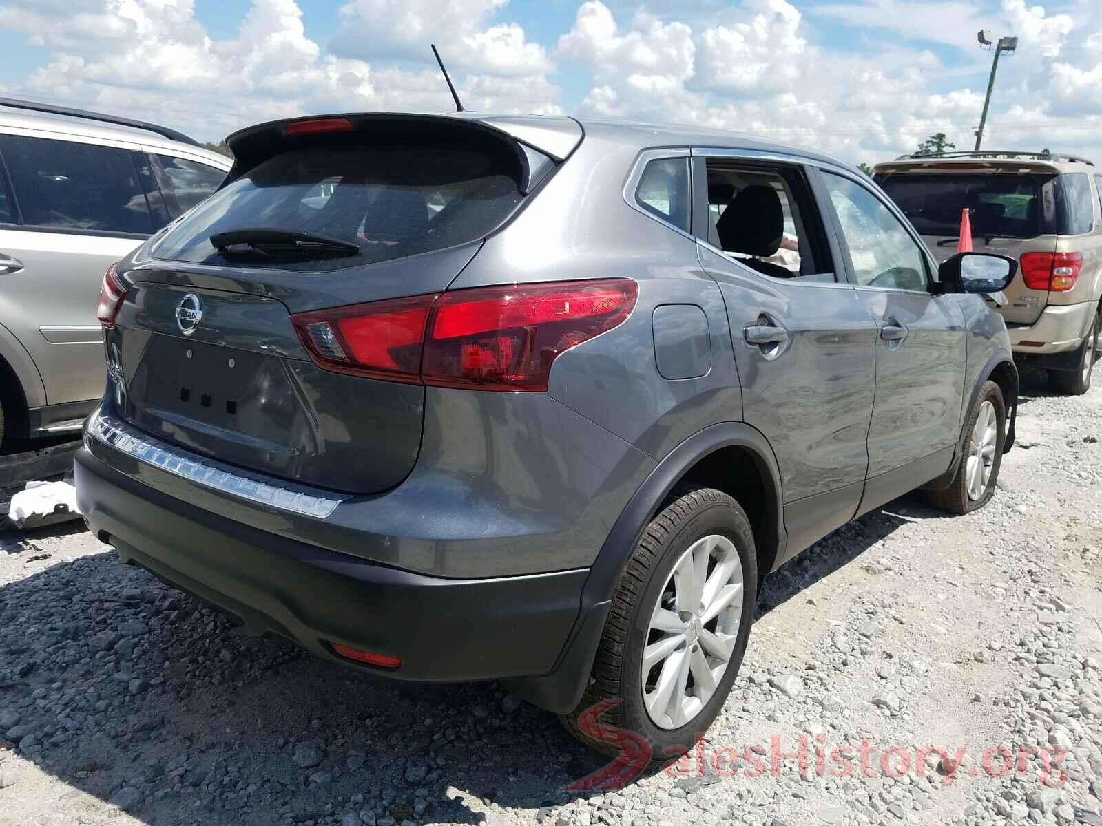 JN1BJ1CP2JW187358 2018 NISSAN ROGUE