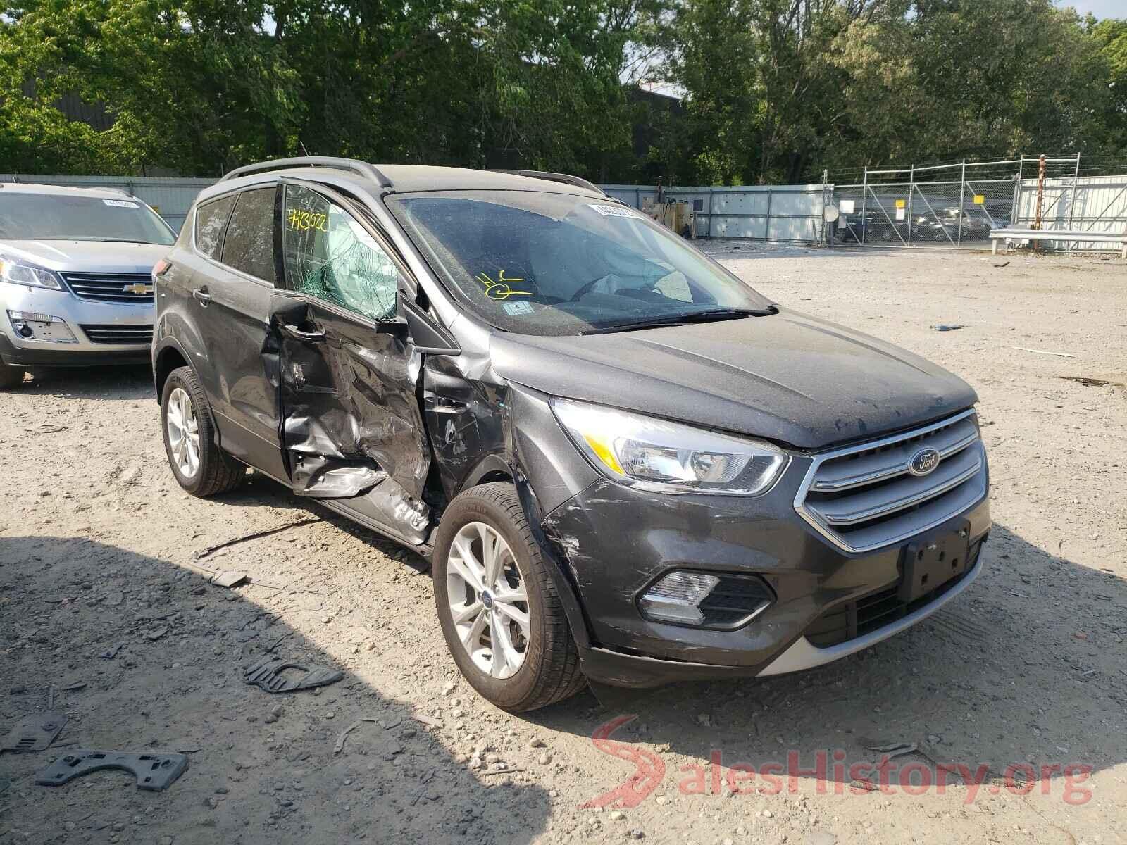 1FMCU9GD2JUA46000 2018 FORD ESCAPE