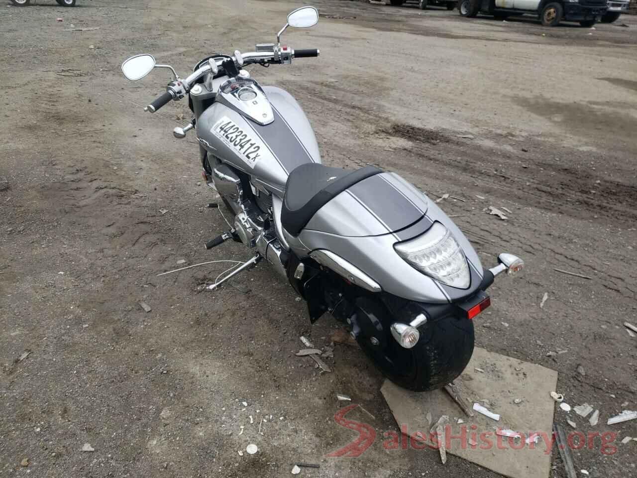 JS1VY53AXE2101083 2014 SUZUKI CYC VZ/VZR