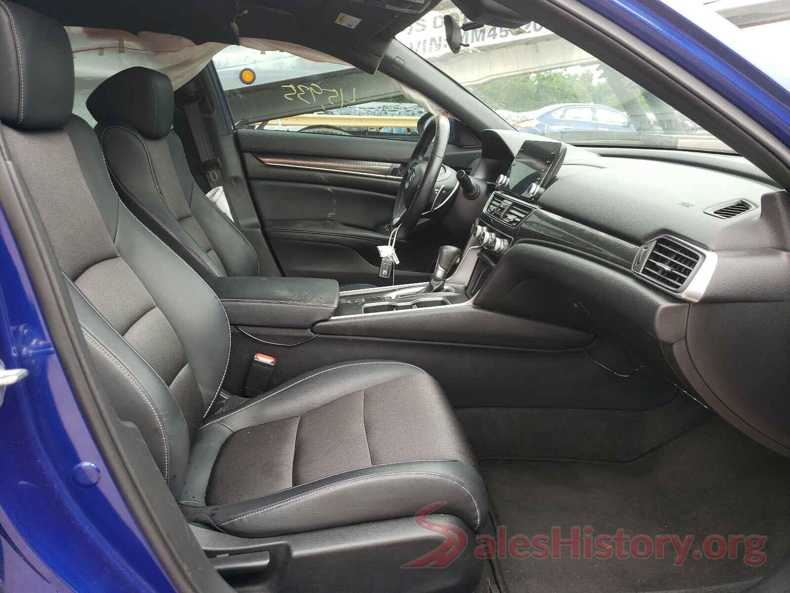 1HGCV1F32JA223790 2018 HONDA ACCORD