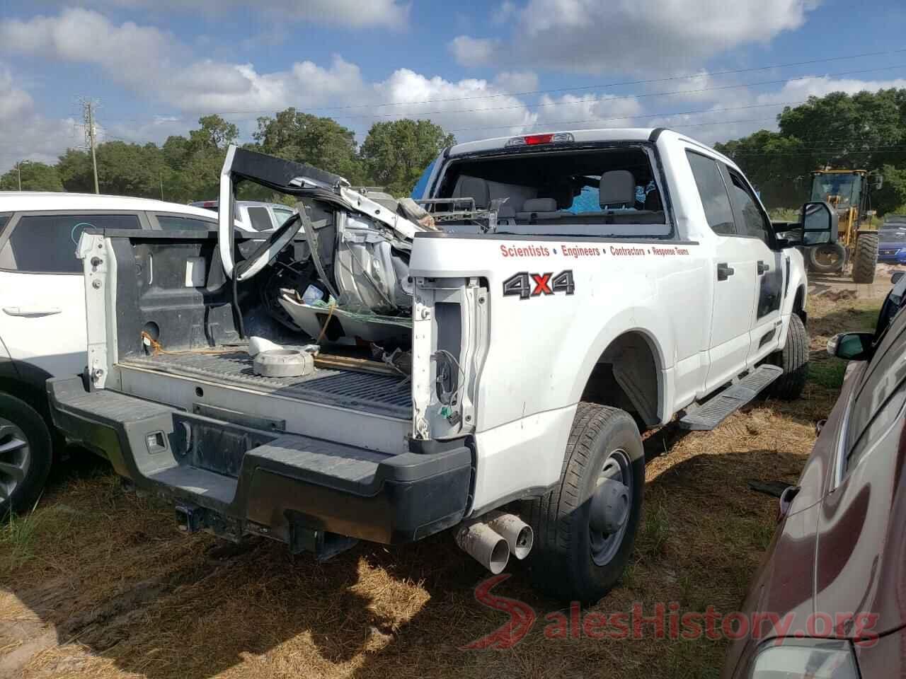 1FT8W3BT1KEG33901 2019 FORD F350