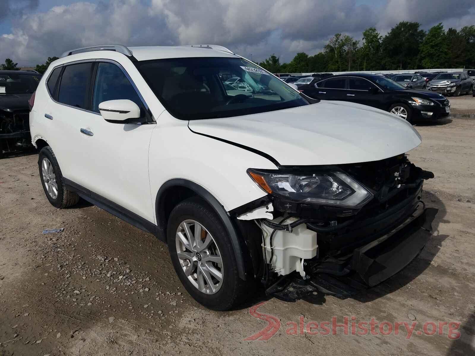 KNMAT2MT0JP525421 2018 NISSAN ROGUE