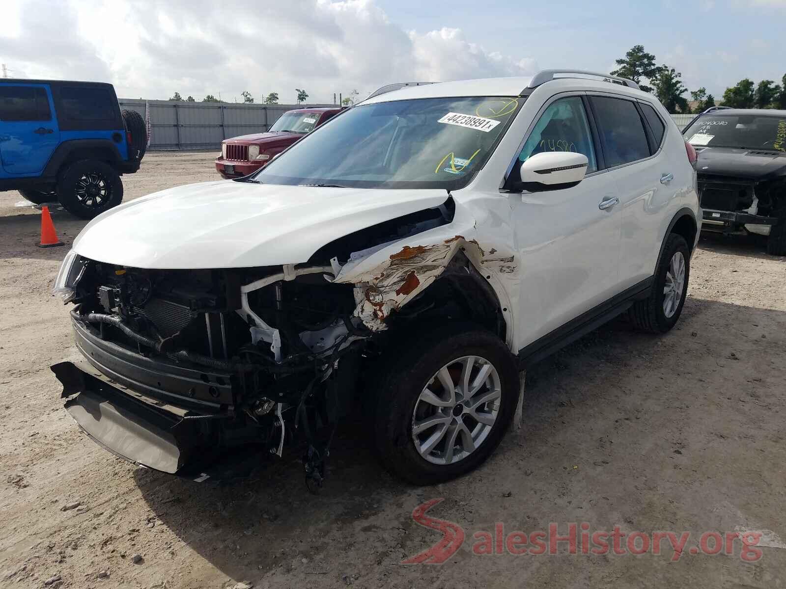 KNMAT2MT0JP525421 2018 NISSAN ROGUE