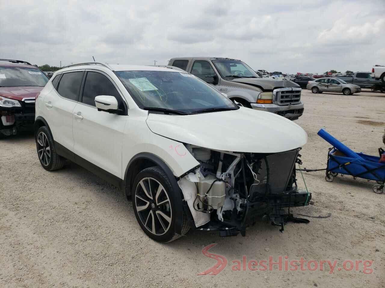 JN1BJ1CP0KW521064 2019 NISSAN ROGUE