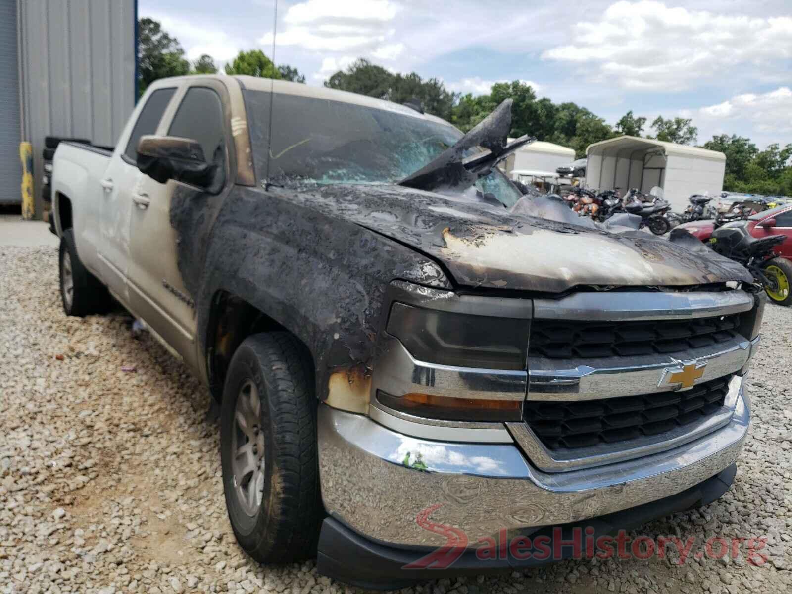 1GCRCREH8JZ131658 2018 CHEVROLET SILVERADO