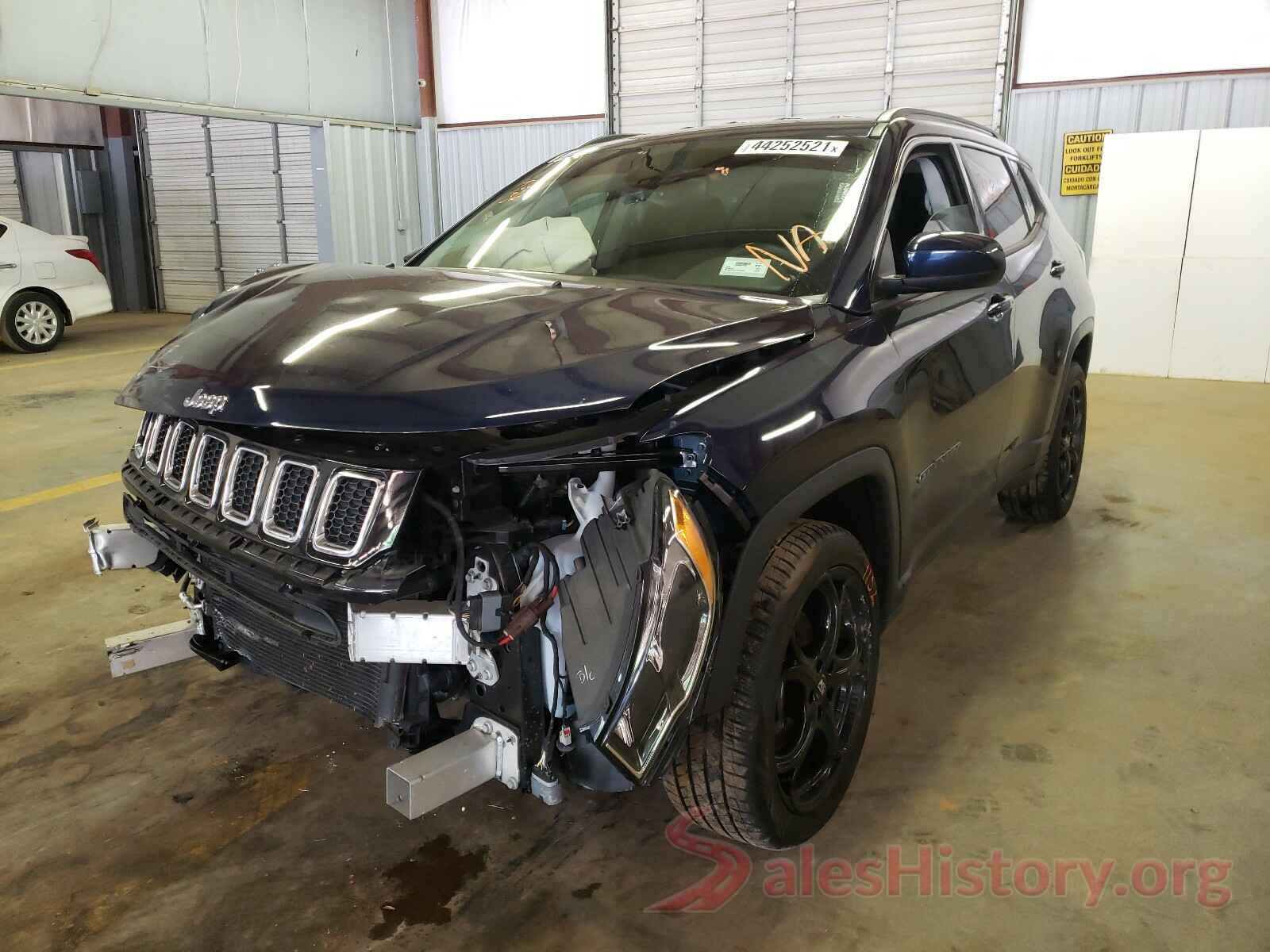 3C4NJCBB8JT137646 2018 JEEP COMPASS