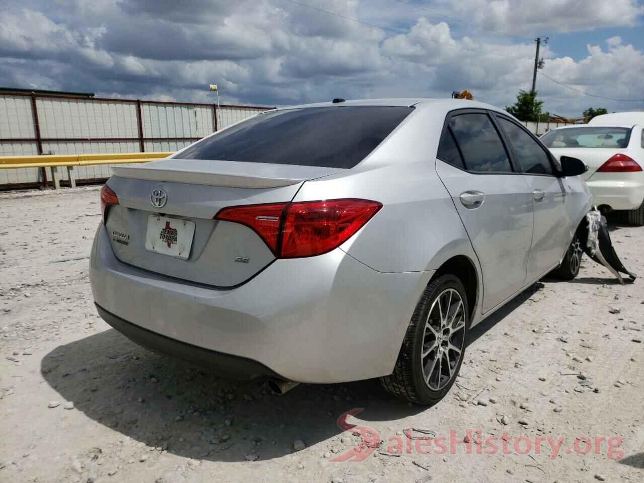 5YFBURHE0HP579204 2017 TOYOTA COROLLA