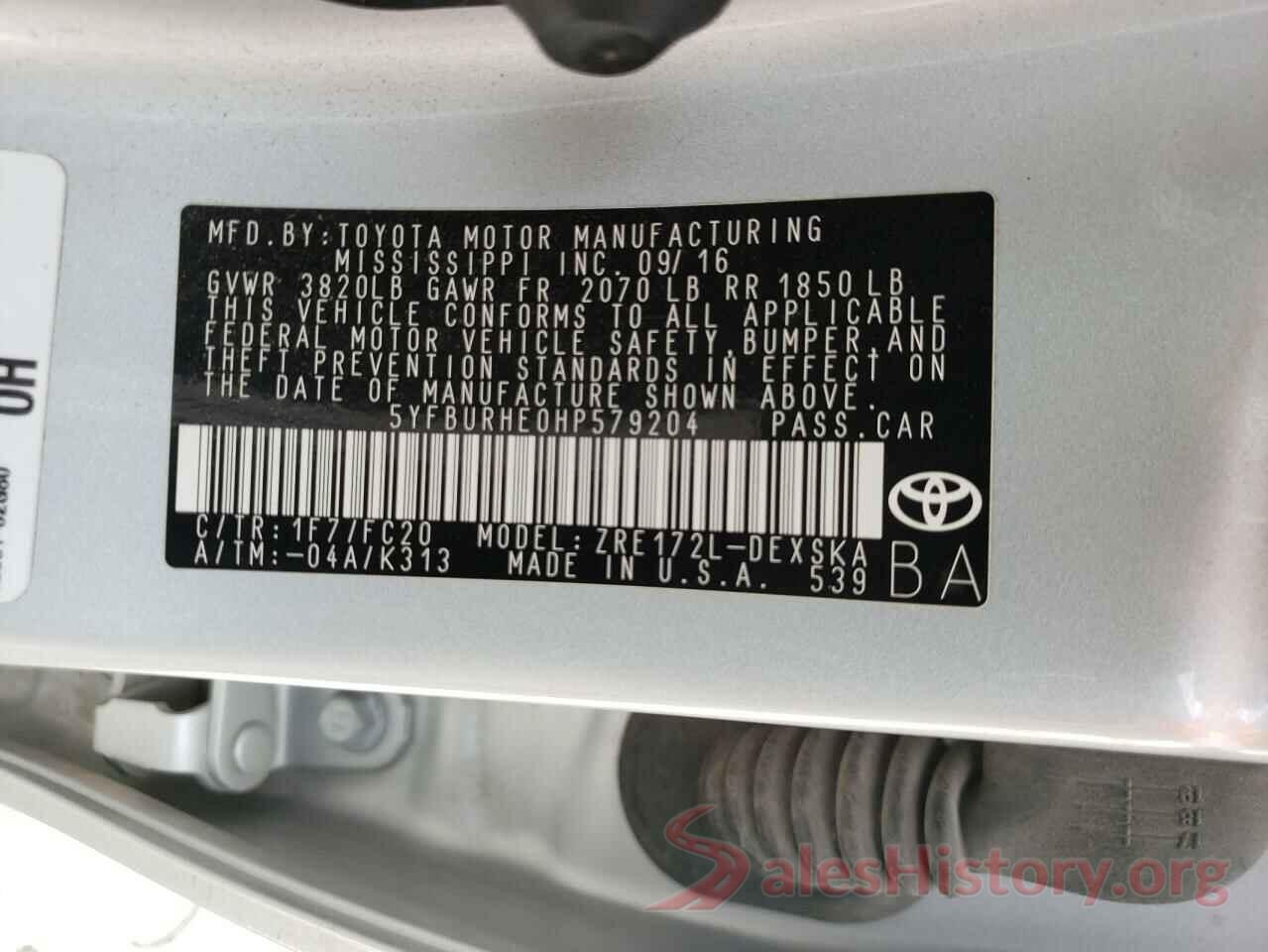 5YFBURHE0HP579204 2017 TOYOTA COROLLA