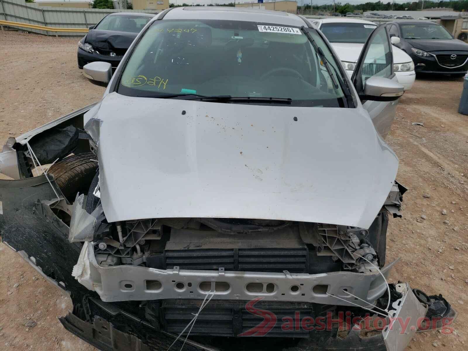 1FADP3M2XHL244247 2017 FORD FOCUS