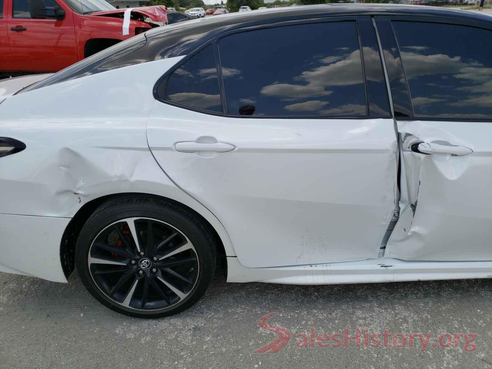 4T1B61HK5JU101446 2018 TOYOTA CAMRY