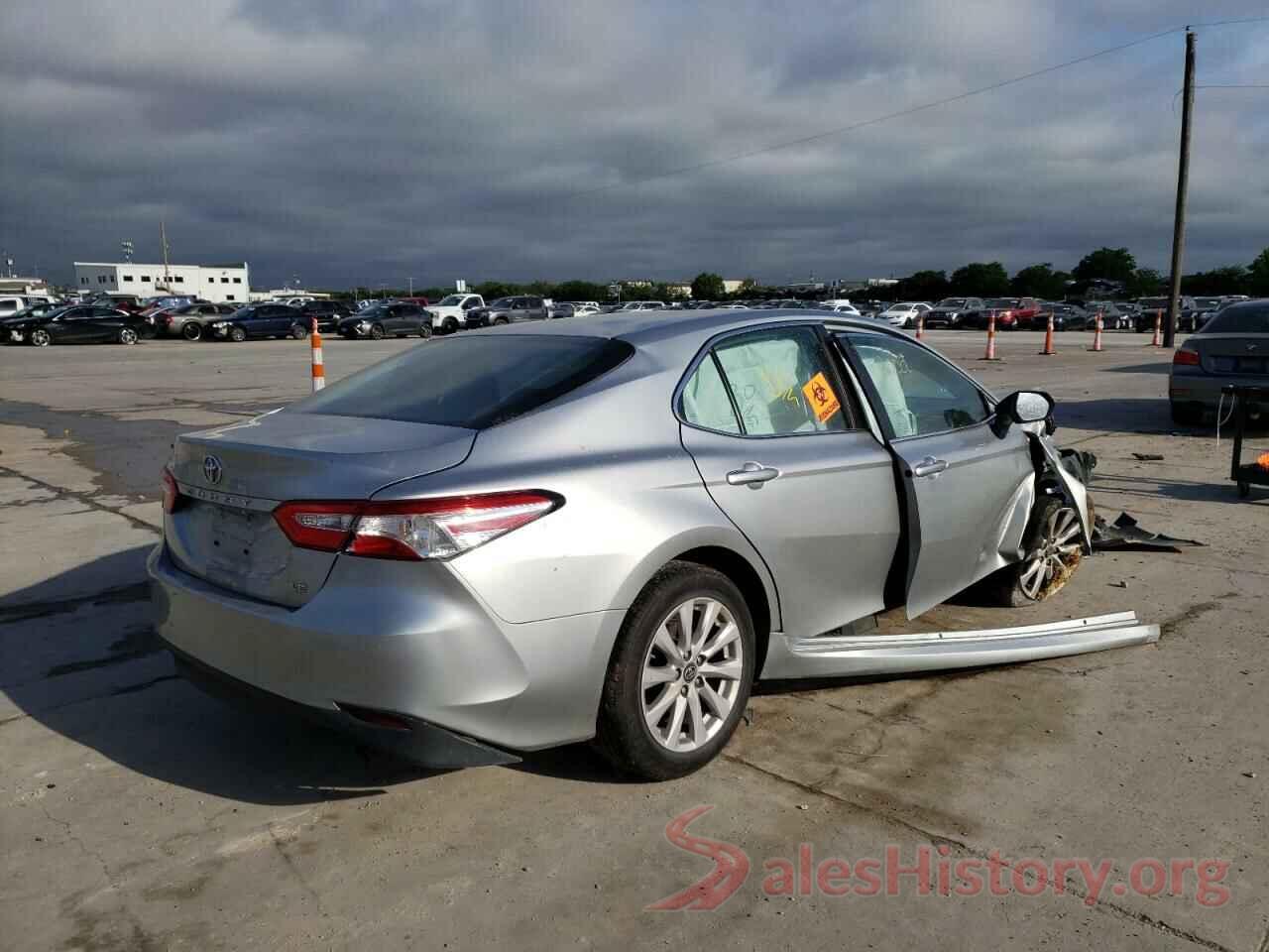 4T1B11HK0JU085820 2018 TOYOTA CAMRY