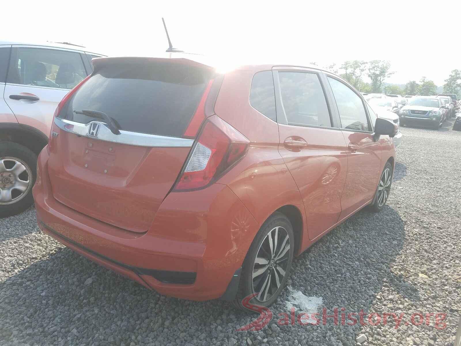 3HGGK5G85JM703921 2018 HONDA FIT