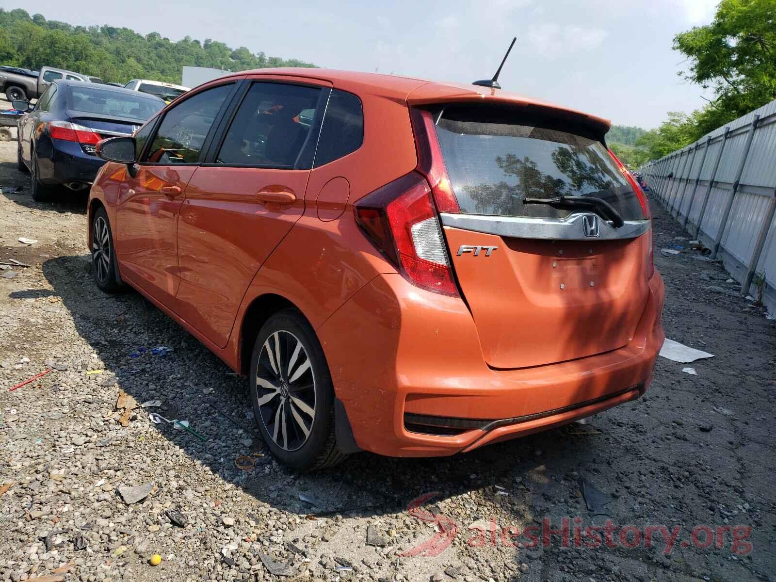 3HGGK5G85JM703921 2018 HONDA FIT